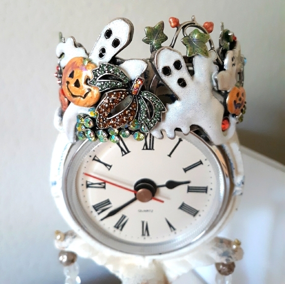 Kirks Folly Jewelry - Kirks Folly Fall/Halloween Bracelet
